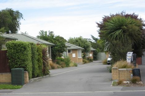 Photo of property in 8/11 Grove Road, Addington, Christchurch, 8024