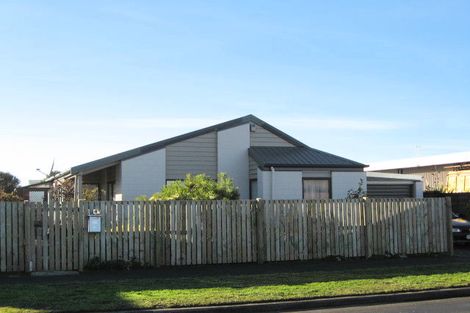 Photo of property in 3/35 Howe Street, New Brighton, Christchurch, 8083