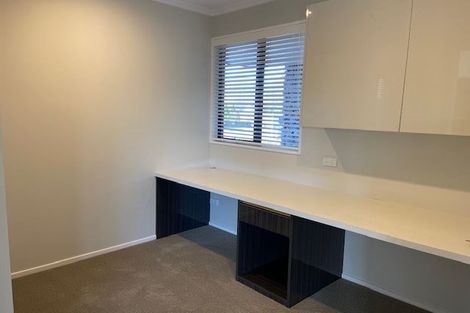 Photo of property in 8 Jozecom Place, Rolleston, 7614