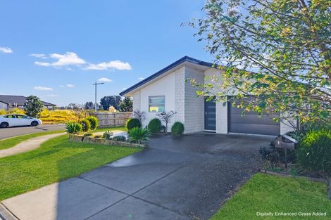 Photo of property in 1 Te Wharo Drive, Papamoa, 3118