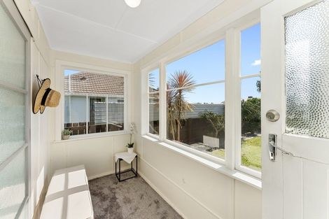 Photo of property in 43 Aotaki Street, Otaki, 5512