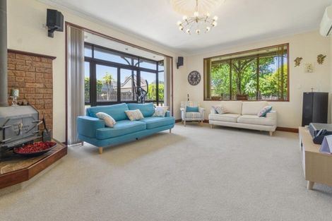 Photo of property in 71 St Annes Crescent, Wattle Downs, Auckland, 2103