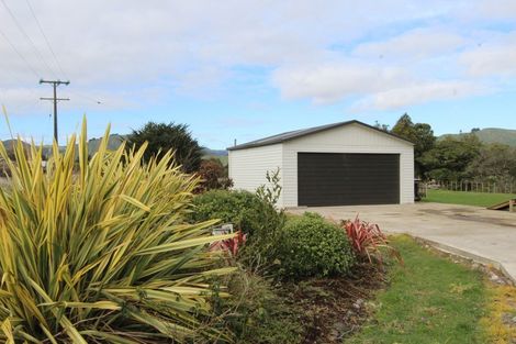 Photo of property in 105 Thompsons Road, Pahiatua, 4982