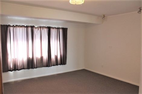 Photo of property in 2/111 Whitford Road, Somerville, Auckland, 2014