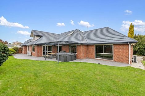 Photo of property in 21 Welsford Street, Woodend, 7610