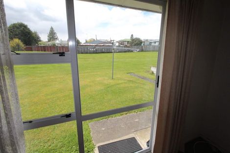 Photo of property in 5 Maple Place, Tokoroa, 3420