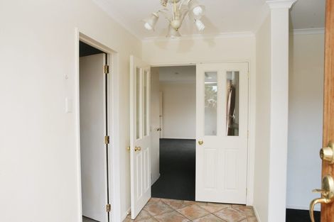 Photo of property in 32 Fendalton Drive, Rototuna, Hamilton, 3210