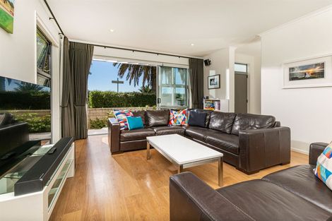 Photo of property in 89 Buckley Avenue, Hobsonville, Auckland, 0616