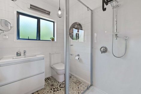 Photo of property in 12 Hawkins Drive, Martinborough, 5711