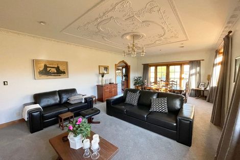 Photo of property in 1 Newcombe Crescent, Karori, Wellington, 6012