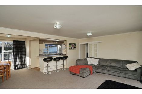 Photo of property in 6 Hodgson Avenue, Kaiapoi, 7630
