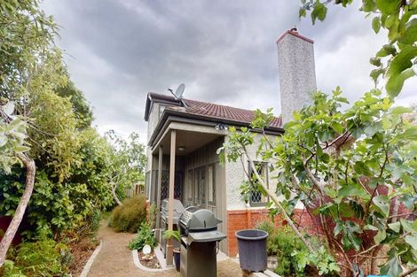 Photo of property in 2/22 Dahlia Street, Palmerston North, 4410
