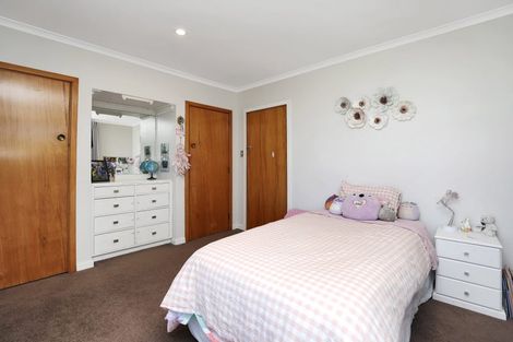 Photo of property in 64 Mcmurdo Street, Tinwald, Ashburton, 7700