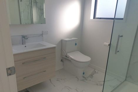 Photo of property in 6/8 Yeovil Road, Te Atatu Peninsula, Auckland, 0610