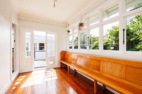 Photo of property in 6 Rosalie Terrace, Kelvin Grove, Palmerston North, 4414