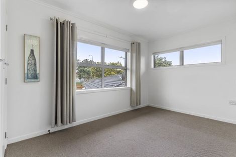 Photo of property in 5/162 Onewa Road, Northcote, Auckland, 0627