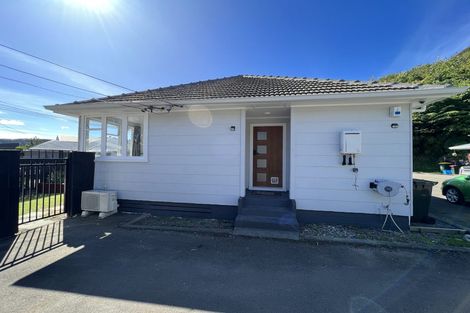 Photo of property in 4/17 Kowhai Street, Naenae, Lower Hutt, 5011