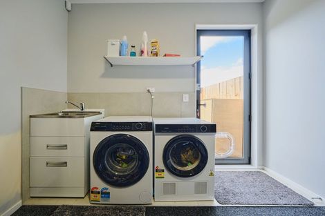 Photo of property in 104 Symes Drive, Red Beach, 0932