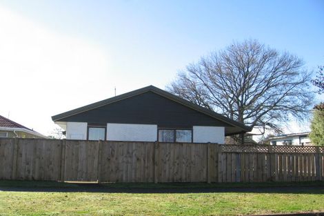 Photo of property in 812 Lyell Street, Akina, Hastings, 4122