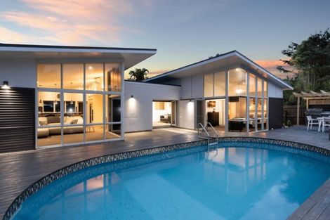 Photo of property in 28 Oreti Crescent, Papamoa Beach, Papamoa, 3118