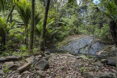 Photo of property in 40 Lone Kauri Road, Karekare, New Lynn, 0772