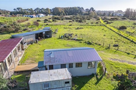 Photo of property in 32 Temuera Street, Otaki, 5512