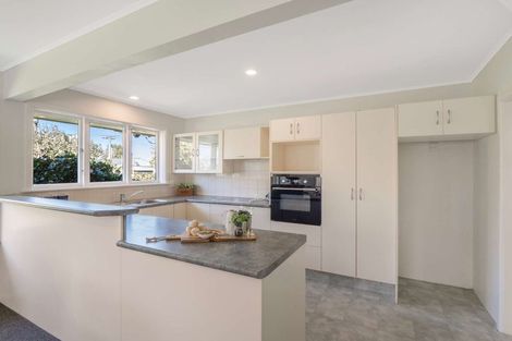 Photo of property in 26 Springbank Street, Bryndwr, Christchurch, 8053