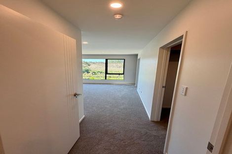 Photo of property in 9/299 Te Taruna Drive, Wainui, 0932