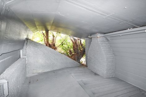 Photo of property in 50 Glen Road, Mornington, Dunedin, 9011