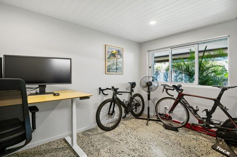 Photo of property in 96 Marine Parade, Mount Maunganui, 3116