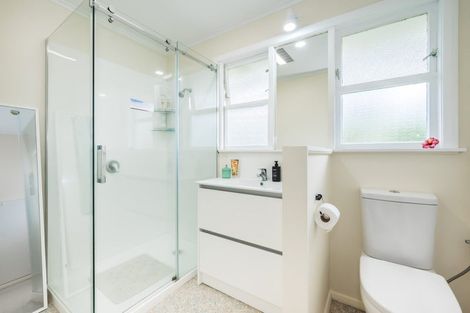 Photo of property in 22 Hohiria Street, Waikanae Beach, Waikanae, 5036