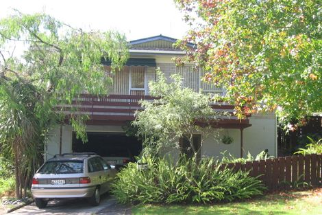 Photo of property in 1/9 Havelle Avenue, Titirangi, Auckland, 0604