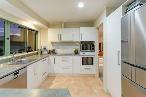 Photo of property in 15 Brookdale Road, Paremoremo, Albany, 0793