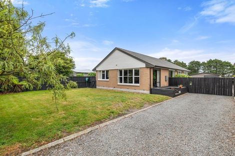 Photo of property in 677 Main South Road, Islington, Christchurch, 8042