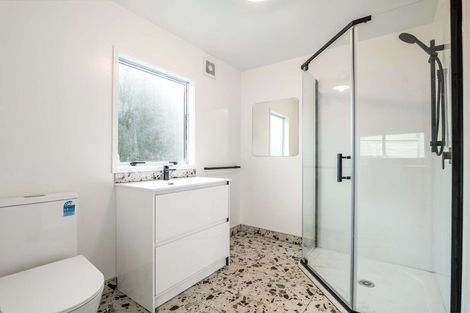 Photo of property in 1/24 Solveig Place, Randwick Park, Auckland, 2105