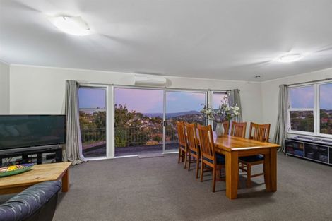 Photo of property in 1/4 Gull Lane, Mairangi Bay, Auckland, 0630