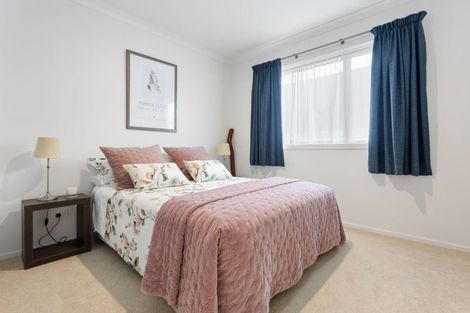 Photo of property in 22 Ruge Court, Cambridge, 3434