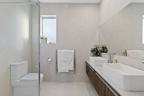 Photo of property in 37 Motukaraka Drive, Beachlands, Auckland, 2018