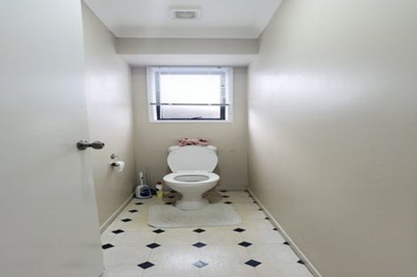 Photo of property in 77 Pitt Avenue, Clendon Park, Auckland, 2103