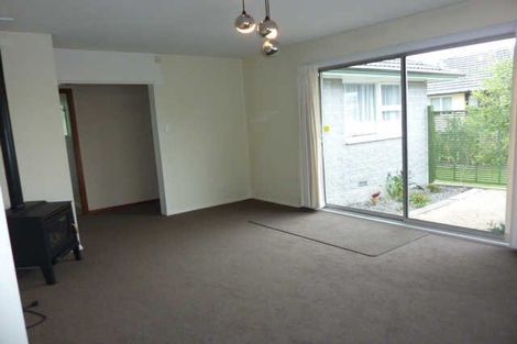 Photo of property in 8 Oban Place, Woolston, Christchurch, 8062