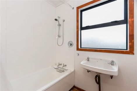 Photo of property in 3 Esperance Road, Glendowie, Auckland, 1071