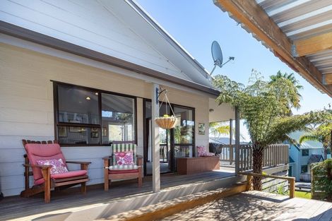 Photo of property in 32 Gerontius Lane, Snells Beach, 0920