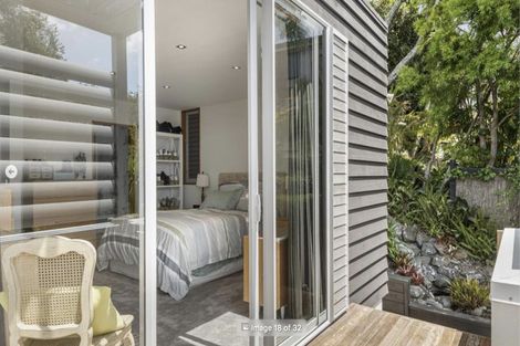 Photo of property in 2/55 Parr Terrace, Castor Bay, Auckland, 0620