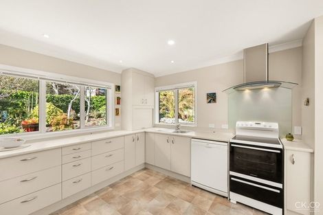 Photo of property in 28 Manuka Street, Stokes Valley, Lower Hutt, 5019