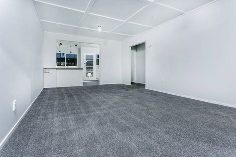 Photo of property in 1/20 Chartwell Avenue, Glenfield, Auckland, 0629
