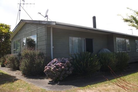Photo of property in 2a Elder Grove, Paraparaumu, 5032
