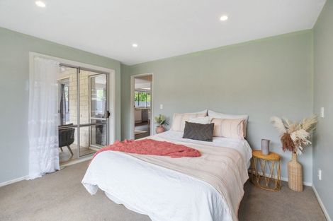 Photo of property in 70 Glen Road, Raumati South, Paraparaumu, 5032