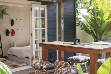 Photo of property in 8 Laycock Road, Tairua, 3508