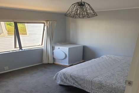 Photo of property in 1/35 St Leonards Road, Kelston, Auckland, 0602