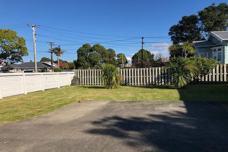 Photo of property in 245a Meola Road, Point Chevalier, Auckland, 1022